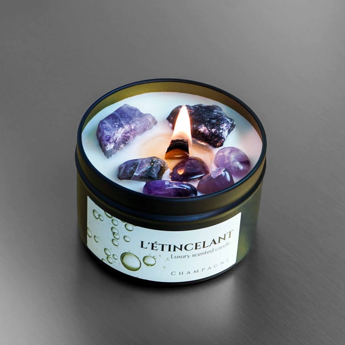 L'étincelant - Champagne Euphoria: Soy Wax Candle with Amethyst Gem Stones - Nairu™ - A Candle Boutique - Scented Candle -